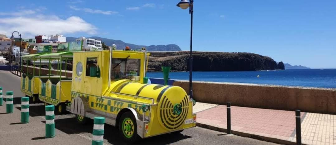 Atico "Turquesa Beach" Con Piscina, Terraza Y Barbacoa Sardina Bagian luar foto